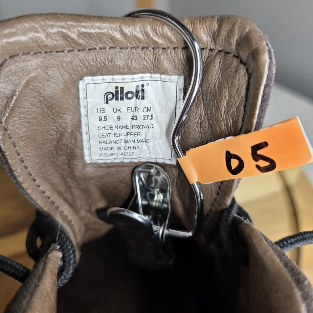 Pilote Prova CL Men Driving Shoes Brown Suede Size 9.5  Enhance Petal Control‎